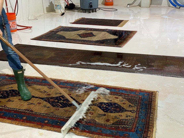 Types of Tufted Rugs & Rug Care in DFW